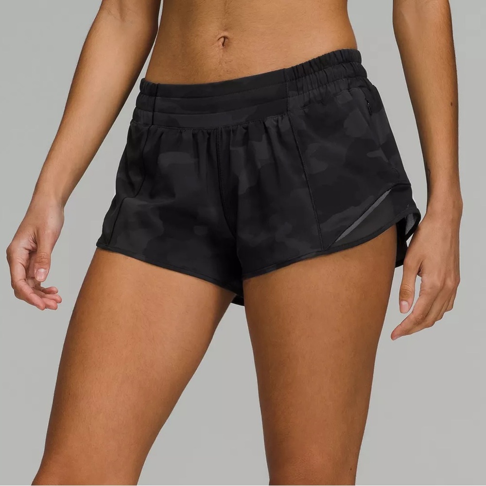 Lululemon Hotty Hot Low-rise Lined Shorts 2.5"